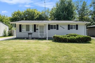 2285 Douglas Joel Dr, Flint, MI 48505