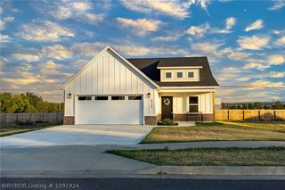 6925 Spruce St, Fort Smith, AR 72916