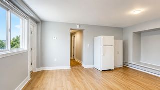 832 Washington St #4, Bath, ME 04530