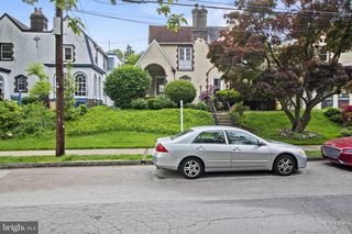 50 Wellington Rd, Ardmore, PA 19003