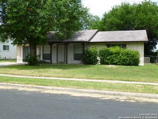 8514 Glen Mont Dr, San Antonio, TX 78239