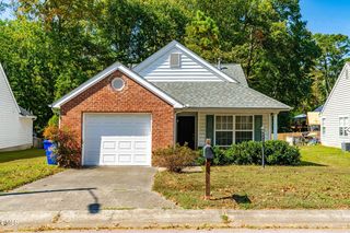 6010 Newhall Rd, Durham, NC 27713