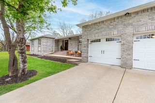 145 Country Hills Drive, Branson, MO 65616