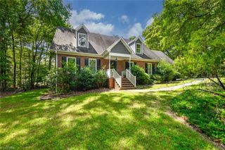 5521 Dobson Rd, Greensboro, NC 27410