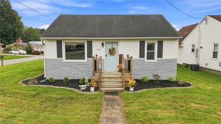 1318 10th St, Vienna, WV 26105