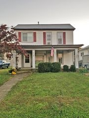 435 River St, Hawesville, KY 42348