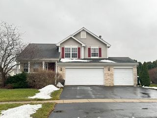 1606 Donegal Dr, Minooka, IL 60447