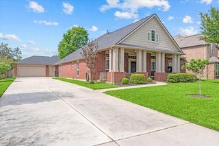 2052 Doolan Drive, Conroe, TX 77301