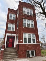541 N  Lawndale Ave, Chicago, IL 60624