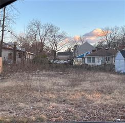 364 Pine Street, Bristol, CT 06010