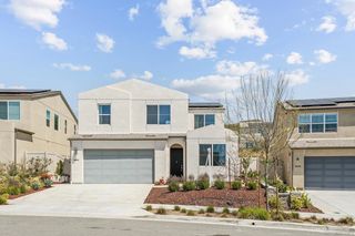35111 Cooper Pl, Fallbrook, CA 92028