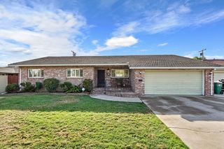 19 N  Wellington Way, Lodi, CA 95242