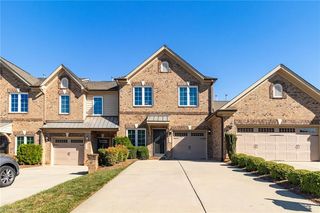 737 Carneros Cir, High Point, NC 27265