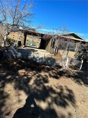 6211 Hubbard Rd, Acton, CA 93510