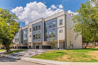 2376 Longhorn St #A-B, C D Dallas, TX 75228