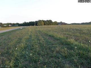 Highview Cir, Dellroy, OH 44620