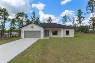 1813 W  Hialeah Dr, Citrus Springs, FL 34434