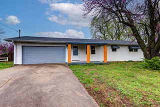 4037 W Groton Street, Springfield, MO 65803