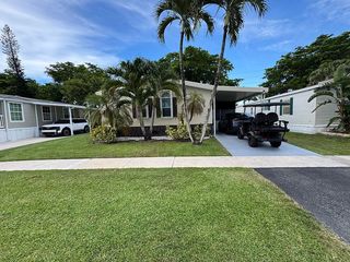 1196 SW 112th Way, Davie, FL 33325