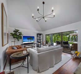 5409 N 25TH Street, Phoenix, AZ 85016
