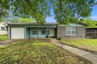 635 Olney Dr, San Antonio, TX 78209