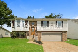 9257 Cozens Ave, Saint Louis, MO 63136