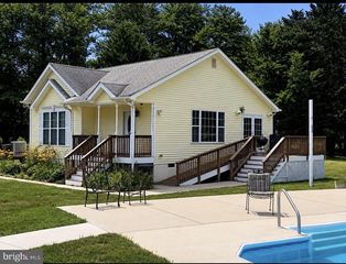3321 Horn Rd, Huntingtown, MD 20639