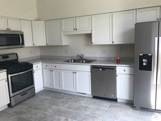 509 Gregory Ln, Plano, IL 60545