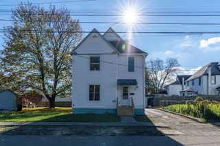 97 Lincoln St, Sayre, PA 18840