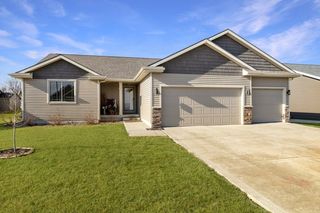 1406 S  6th St, Adel, IA 50003