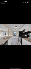 496 Darlene Ln #B, Glendale Heights, IL 60139