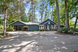 151 Lakeview Cir, Crockett, TX 75835