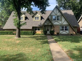 6831 E  60th St, Tulsa, OK 74145