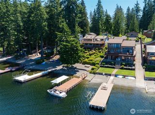 2521 E Mason Lake Drive E, Grapeview, WA 98546