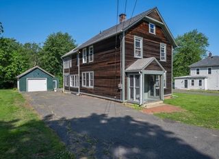 29 Hazel Ave, Amherst, MA 01002