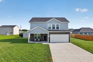74 Frost St, Decherd, TN 37324