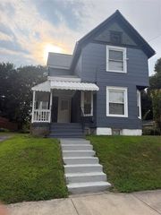 72 Saint Charles St, Johnson City, NY 13790