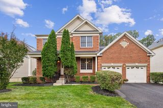 25359 Justice Dr, Chantilly, VA 20152