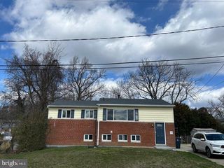 8910 Scheurer St, Upper Marlboro, MD 20774