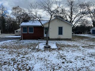 4687 Griswold Rd, Smiths Creek, MI 48074