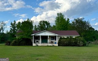 4136 W  Old Savannah Rd, Millen, GA 30442