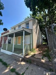 190 Redmond St, New Brunswick, NJ 08901