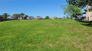 Spinnaker Dr, Slidell, LA 70458