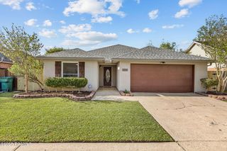 218 Cricklade Ct, Youngsville, LA 70592