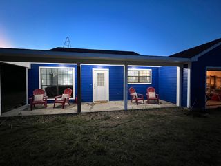 310 Southwick Dr, Palmer, TX 75152