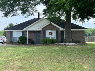 28 Willow Way, Millbrook, AL 36054