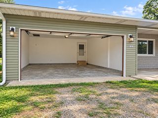 8131 Ravine Rd, Kalamazoo, MI 49009