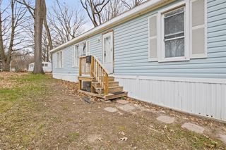 53 Gennis Dr, Rochester, NY 14625