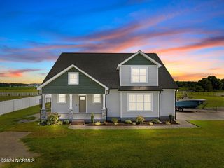 365 Old Snow Hill Road, Ayden, NC 28513