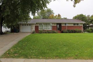 507 W  33rd St, Kearney, NE 68845